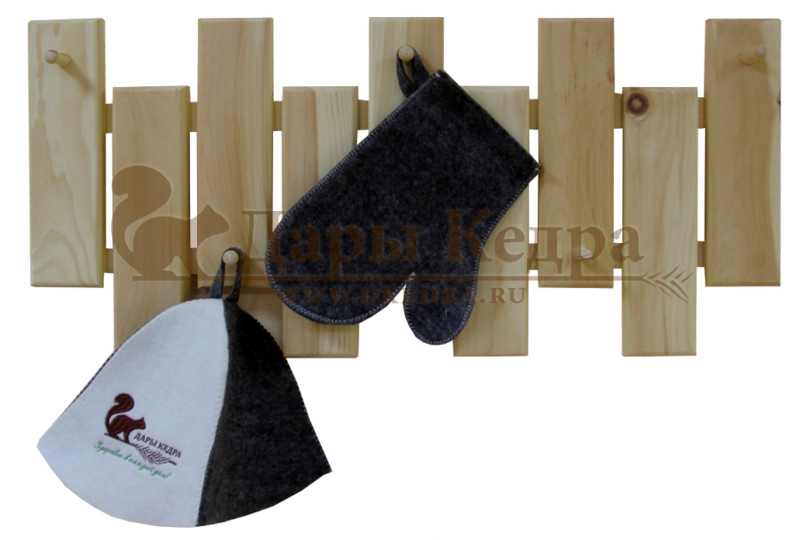 Вешалка банная (большая) из кедра Вешалка банная (большая) из кедра